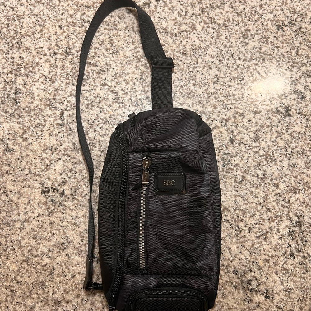 Tumi Alpha Bravo Kelly Bag